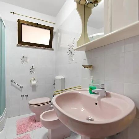 Bellavista Villa *